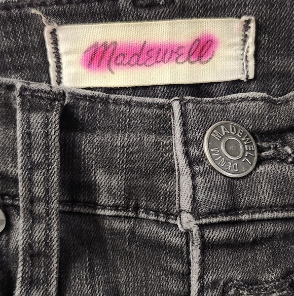 10" High-Rise Skinny Jeans in Berkeley Black: Button-Through Edition Sz 23 - Picture 4 of 5